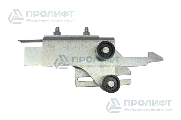 Замок двери шахты ЛЕВЫЙ Q=400кг 0411К.26.01.090-01 КМЗ